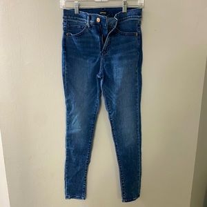 Express skinny mid rise jeans sized 4R